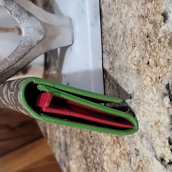 CHRISTIAN DIOR EUC  Monogram Rasta Walle - Picture 5 of 9